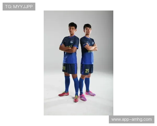 皇冠正版足球平台出租优质服务保障，确保用户体验零风险享受足球娱乐